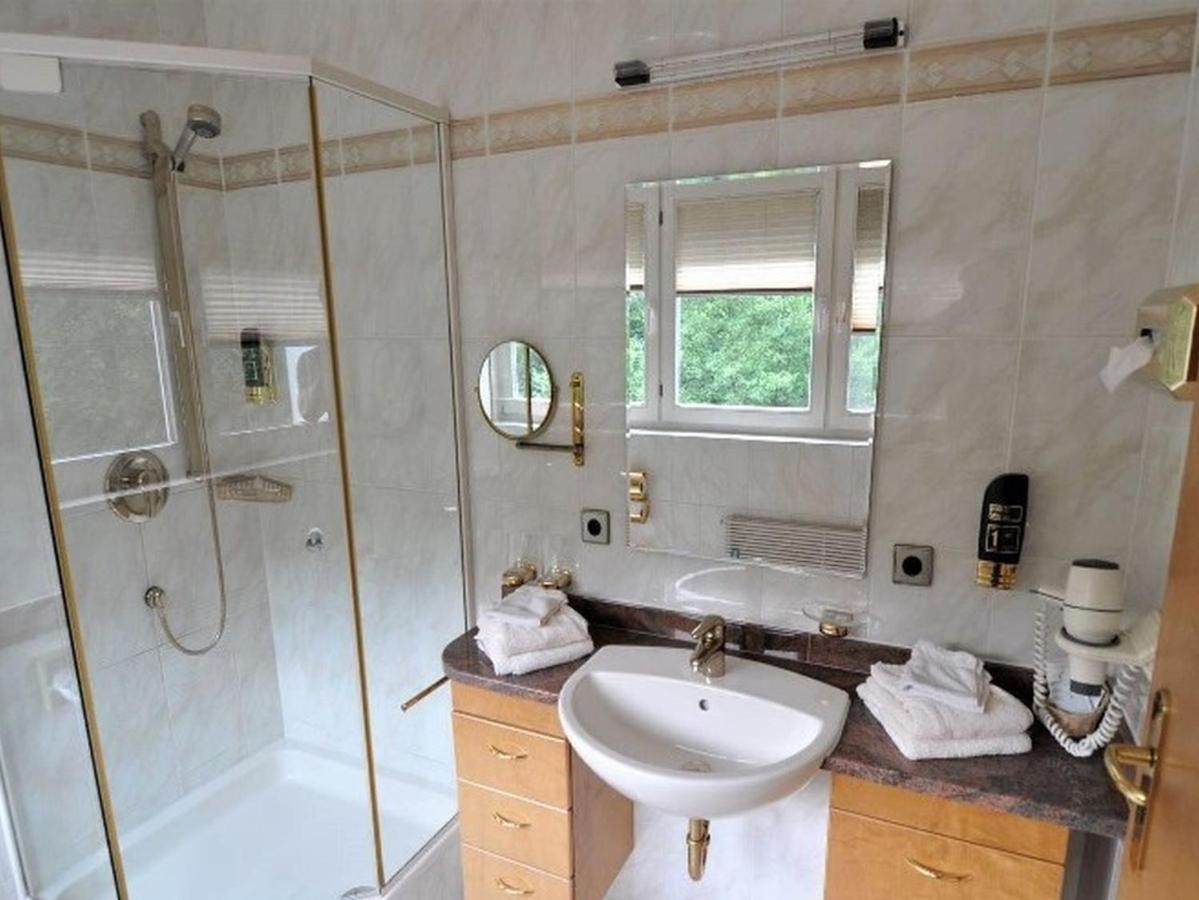 Landhotel Pfrondorfer Muehle Nagold Dış mekan fotoğraf
