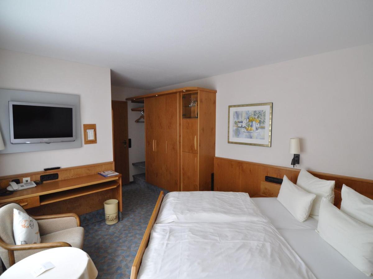 Landhotel Pfrondorfer Muehle Nagold Dış mekan fotoğraf