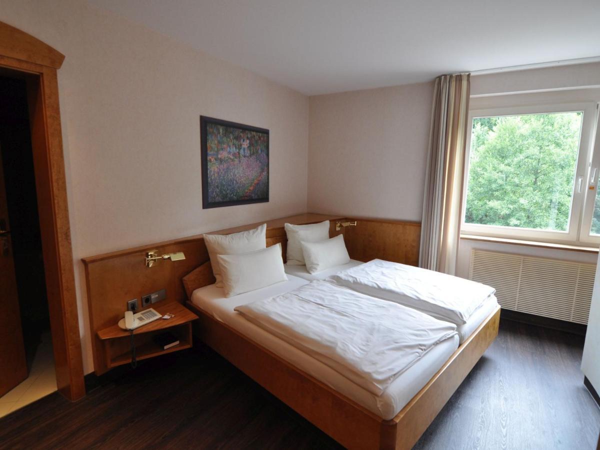 Landhotel Pfrondorfer Muehle Nagold Dış mekan fotoğraf