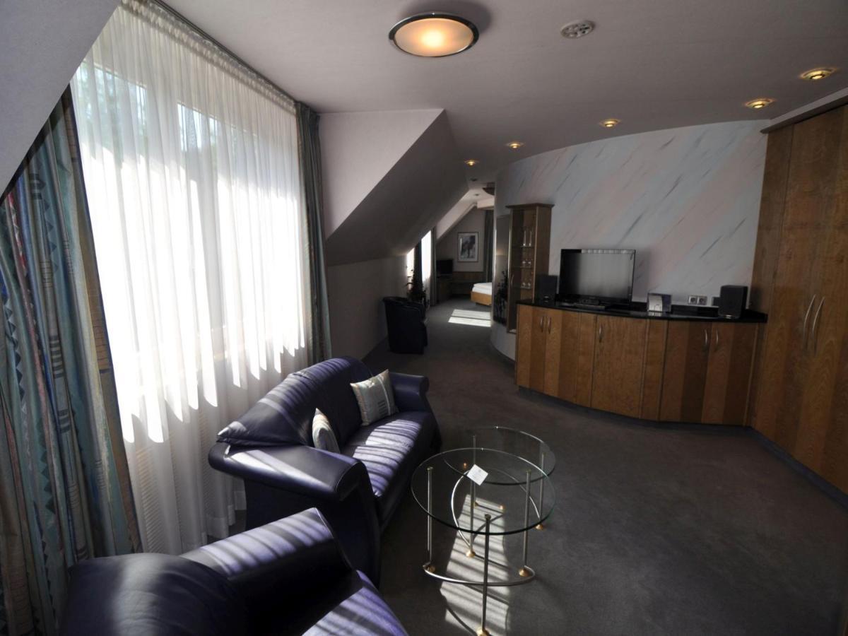 Landhotel Pfrondorfer Muehle Nagold Dış mekan fotoğraf